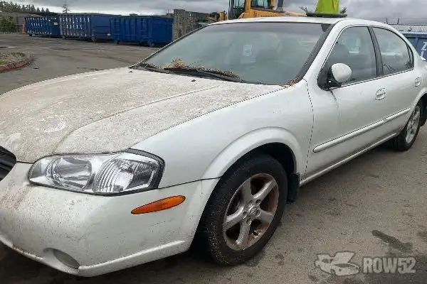 Photo of 2000 Nissan Maxima
