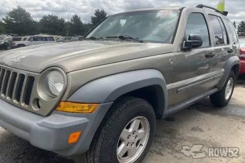 Photo of 2005 Jeep Liberty