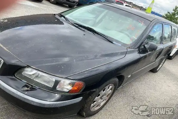 Photo of 2001 Volvo V70