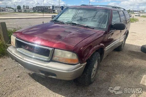 Photo of 2001 GMC Jimmy