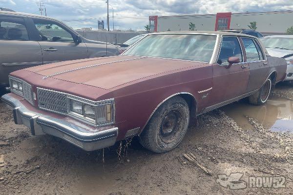 Photo of 1983 Oldsmobile Delta 88 Royale