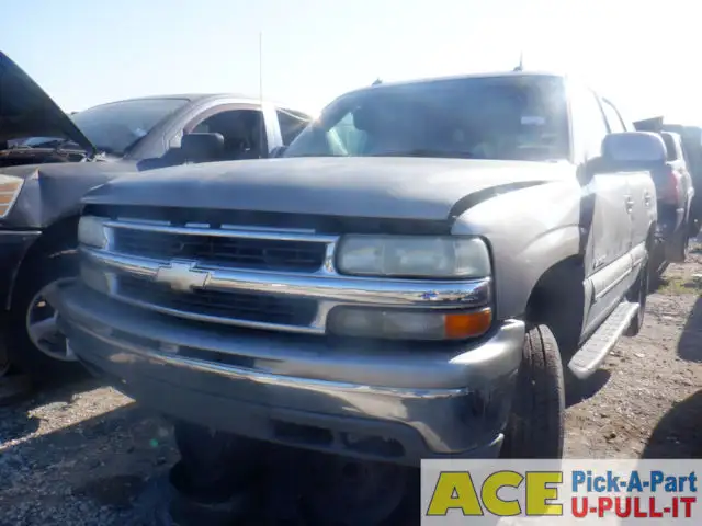 Photo of 2003 Chevrolet Tahoe