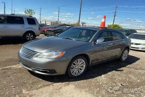 Photo of 2013 Chrysler 200