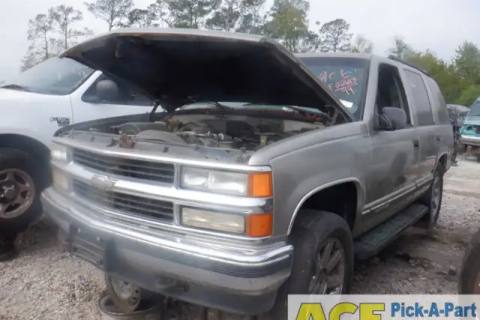 Photo of 1999 Chevrolet Tahoe