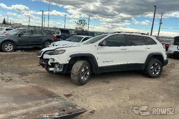 Photo of 2019 Jeep Cherokee