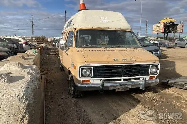 Photo of 1977 GMC Vandura