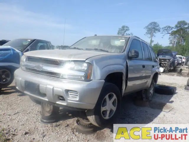 Photo of 2005 Chevrolet Trailblazer