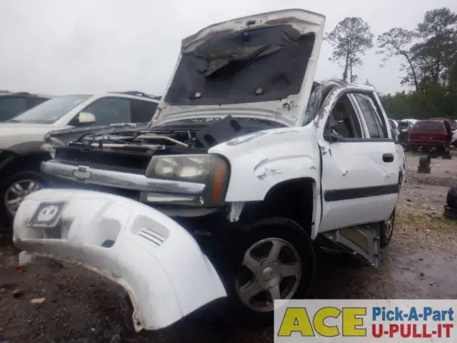 Photo of 2005 Chevrolet Trailblazer