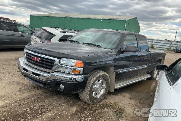 Photo of 2004 GMC Sierra 1500
