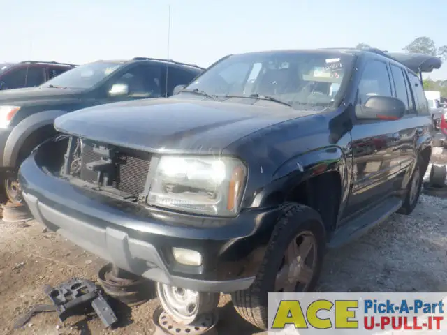 Photo of 2003 Chevrolet Trailblazer