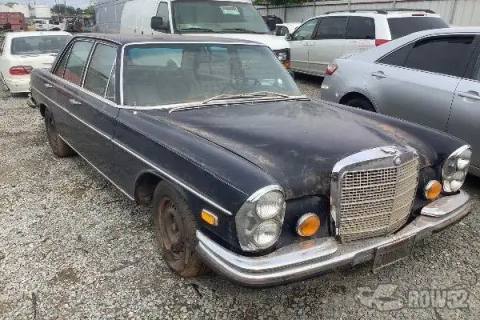 Photo of 1972 Mercedes-Benz 280