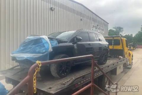 Photo of 2015 Jeep Compass