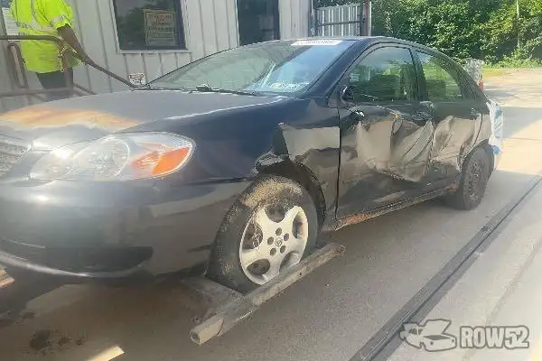 Photo of 2005 Toyota Corolla