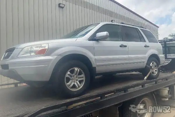 Photo of 2003 Honda Pilot