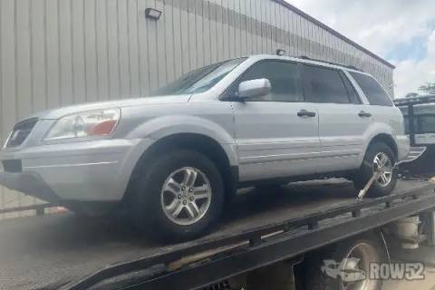 Photo of 2003 Honda Pilot