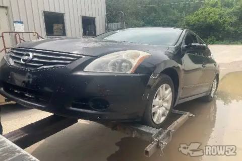 Photo of 2010 Nissan Altima