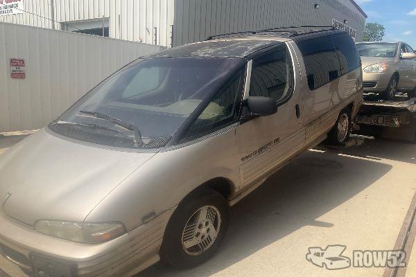 Photo of 1994 Pontiac Trans Sport