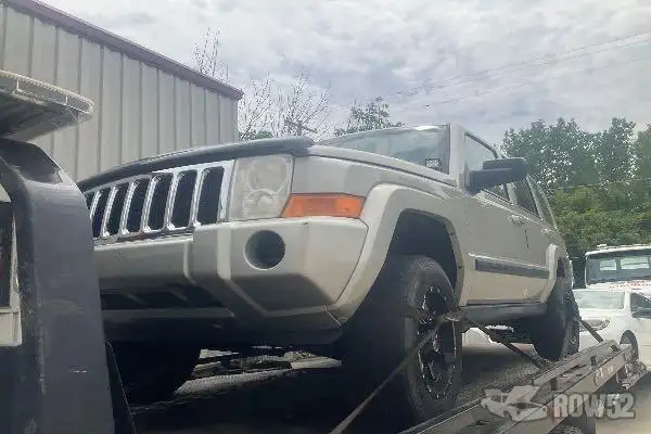 Photo of 2007 Jeep Commander