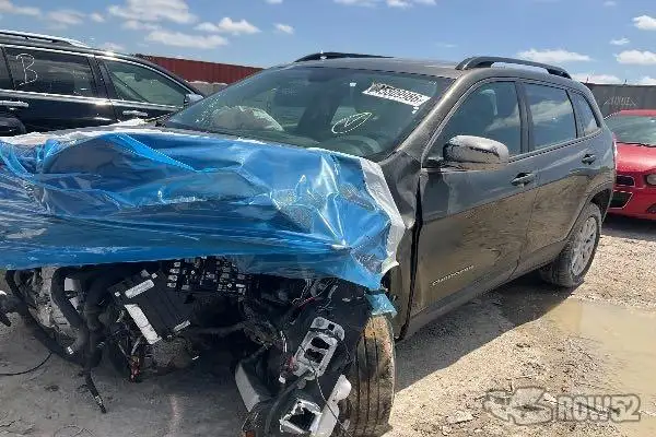 Photo of 2016 Jeep Cherokee