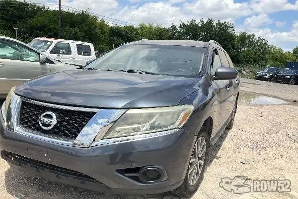 Photo of 2014 Nissan Pathfinder