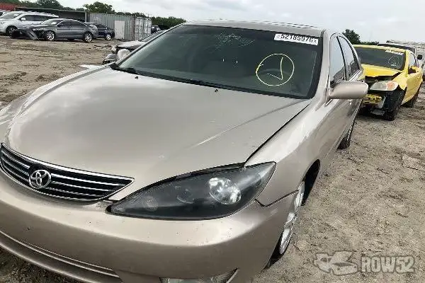 Photo of 2005 Toyota Camry