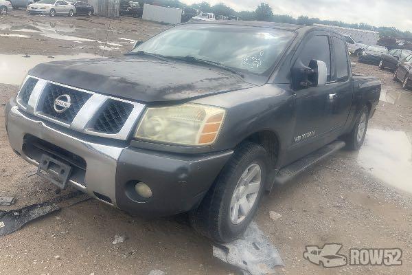 Photo of 2006 Nissan Titan