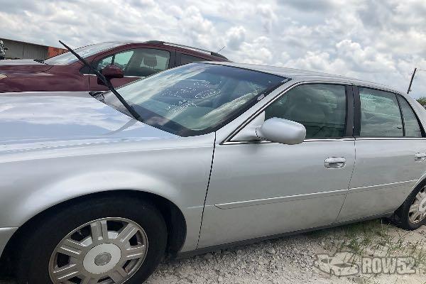 Photo of 2003 Cadillac Deville
