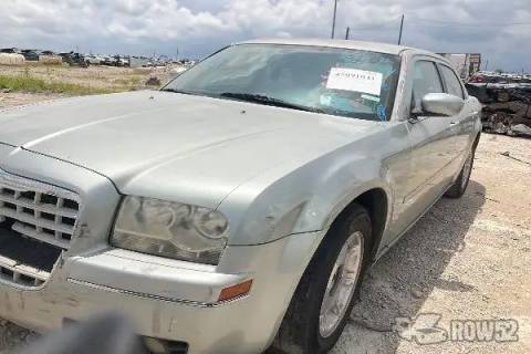 Photo of 2005 Chrysler 300