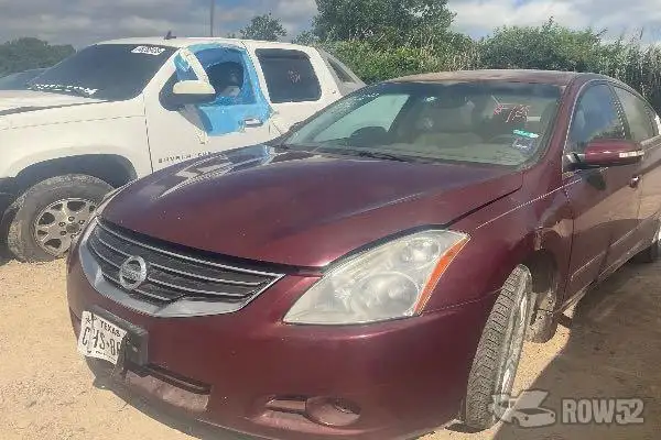 Photo of 2012 Nissan Altima