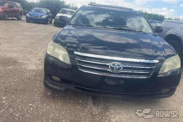 Photo of 2006 Toyota Avalon