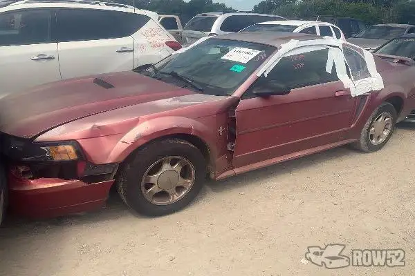 Photo of 2001 Ford Mustang