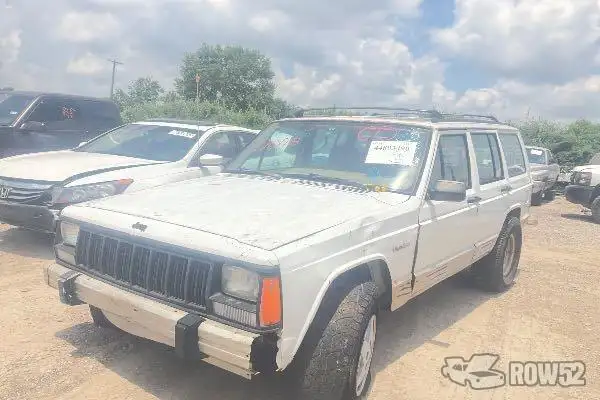 Photo of 1995 Jeep Cherokee