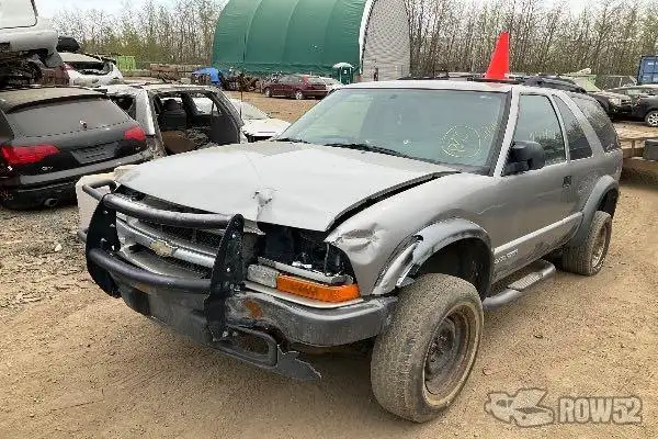 Photo of 2004 Chevrolet Blazer
