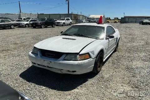 Photo of 2001 Ford Mustang