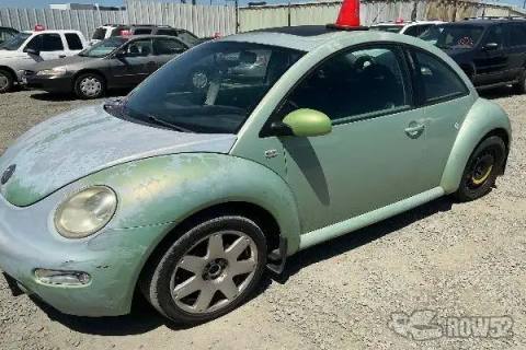 Photo of 2001 Volkswagen New Beetle
