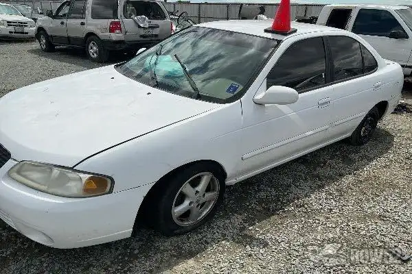 Photo of 2002 Nissan Sentra