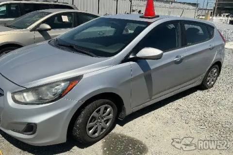 Photo of 2012 Hyundai Accent
