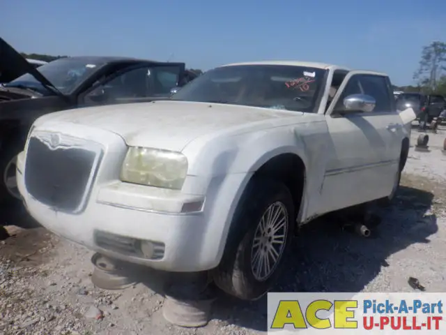 Photo of 2010 Chrysler 300