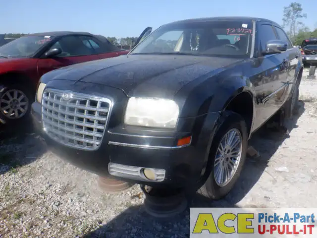 Photo of 2010 Chrysler 300