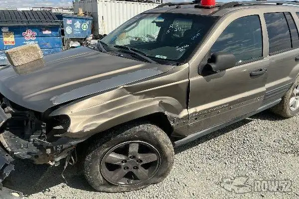 Photo of 2004 Jeep Grand Cherokee