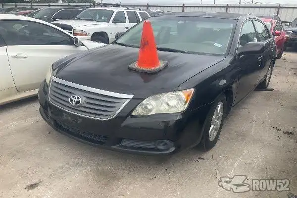 Photo of 2010 Toyota Avalon