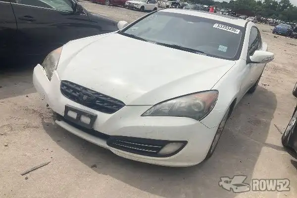 Photo of 2010 Hyundai Genesis Coupe