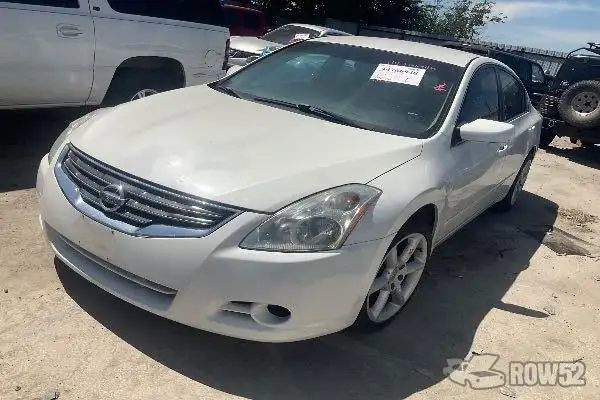 Photo of 2012 Nissan Altima
