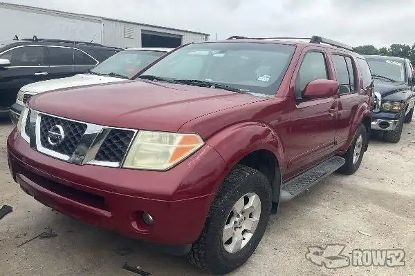 Photo of 2005 Nissan Pathfinder