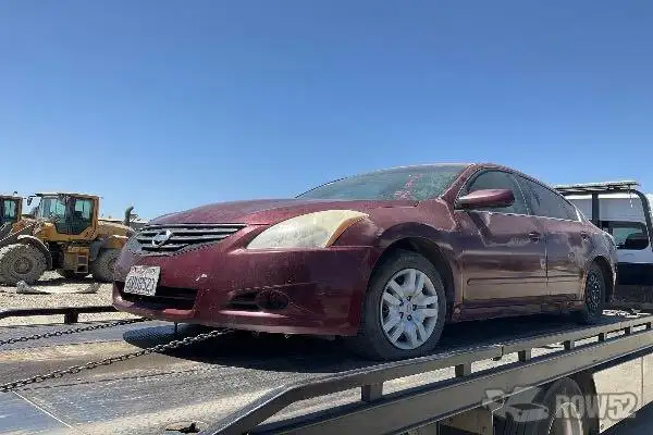 Photo of 2010 Nissan Altima