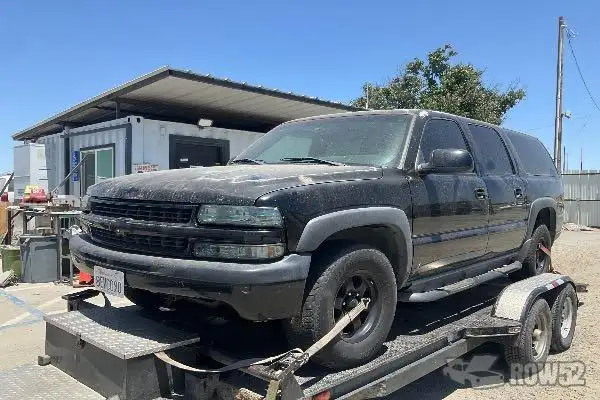 Photo of 2002 Chevrolet Suburban
