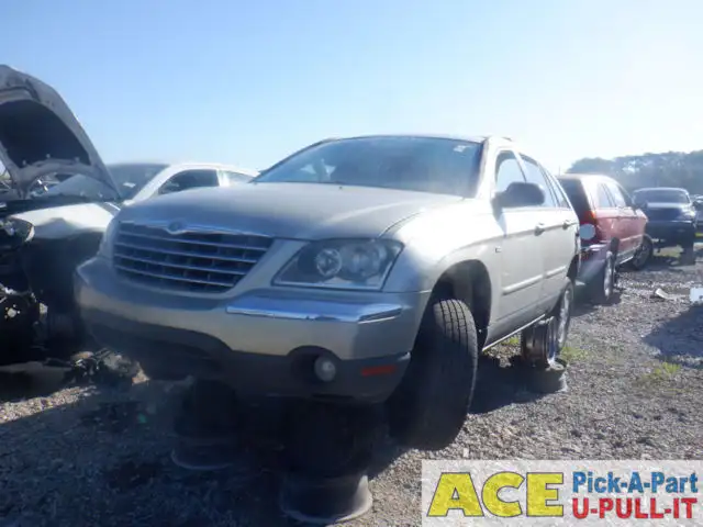 Photo of 2005 Chrysler Pacifica