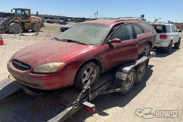 Photo of 2001 Ford Taurus Wagon