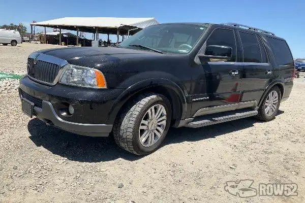 Photo of 2004 Lincoln Navigator