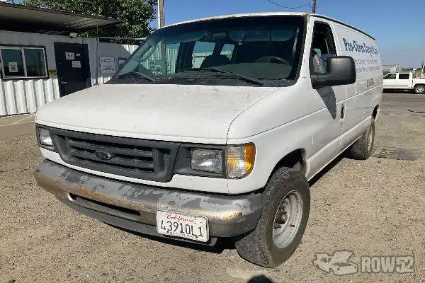 Photo of 2003 Ford Econoline